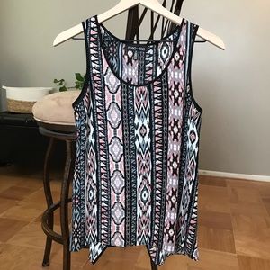 Mac and Me tulip tank